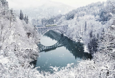 설경 감상 기차 여행 5일 (只見線, 온천포함)